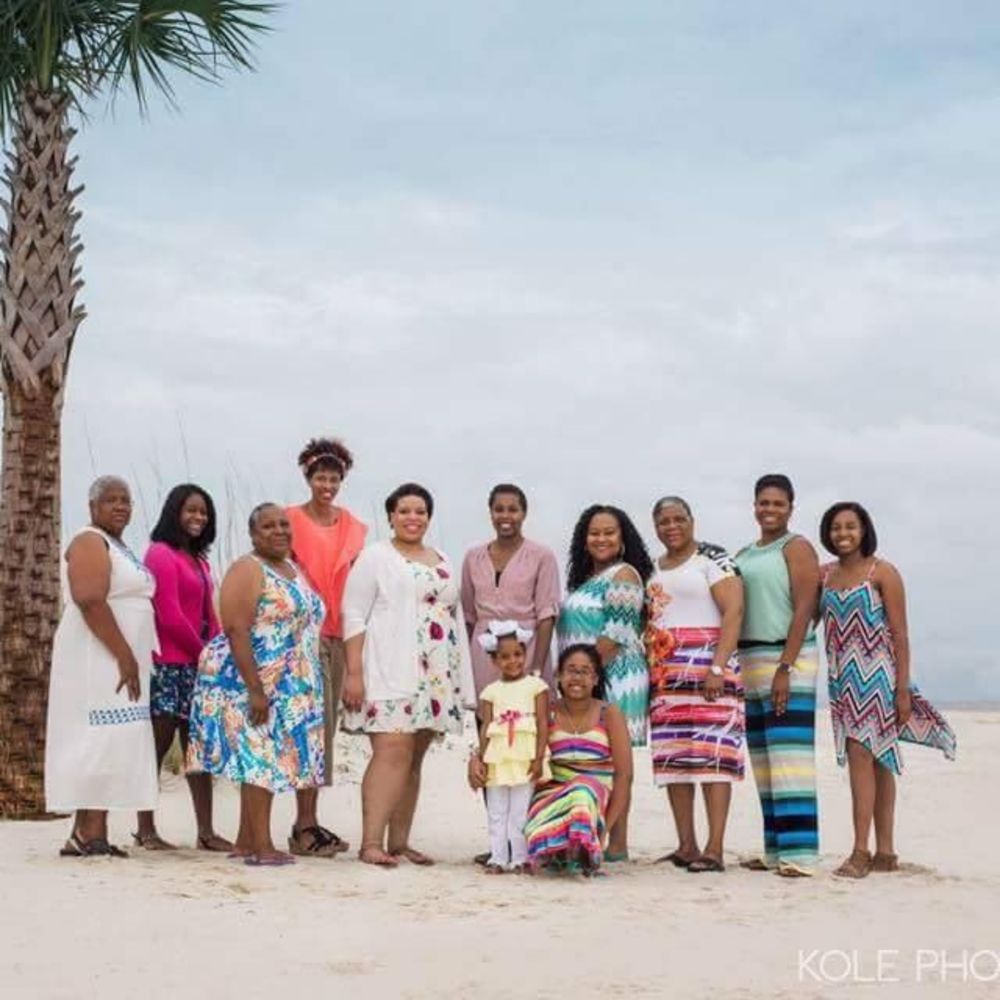 Meet your Posher, Joyce